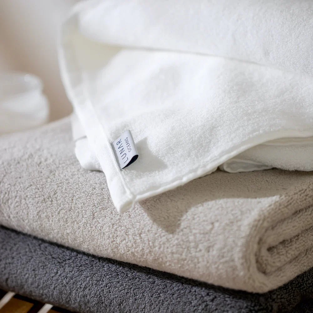 Lunar Oceans Plush Cotton Bath Sheet (XL) - Grey (3 Pack) - Image 3